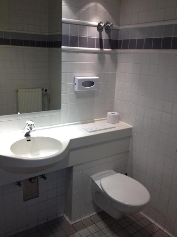 A1 Raststaette & Motel Hamburg-Stillhorn Bilik gambar