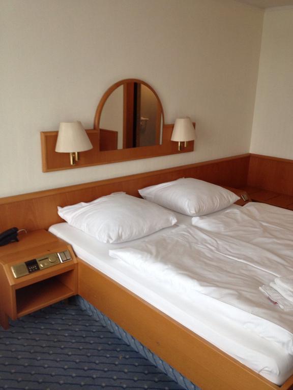 A1 Raststaette & Motel Hamburg-Stillhorn Bilik gambar