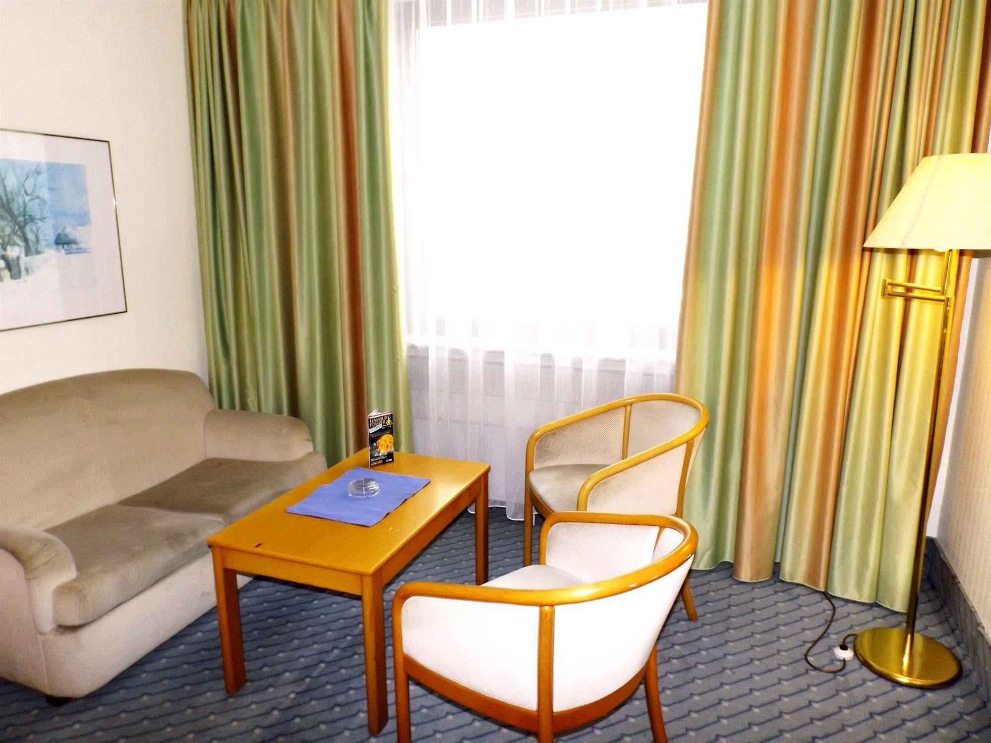 A1 Raststaette & Motel Hamburg-Stillhorn Luaran gambar